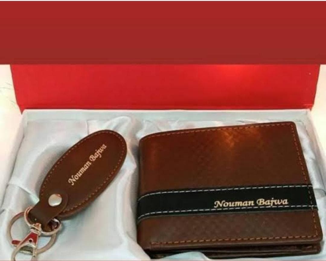 Leather Wallet & Keychain - Image 1